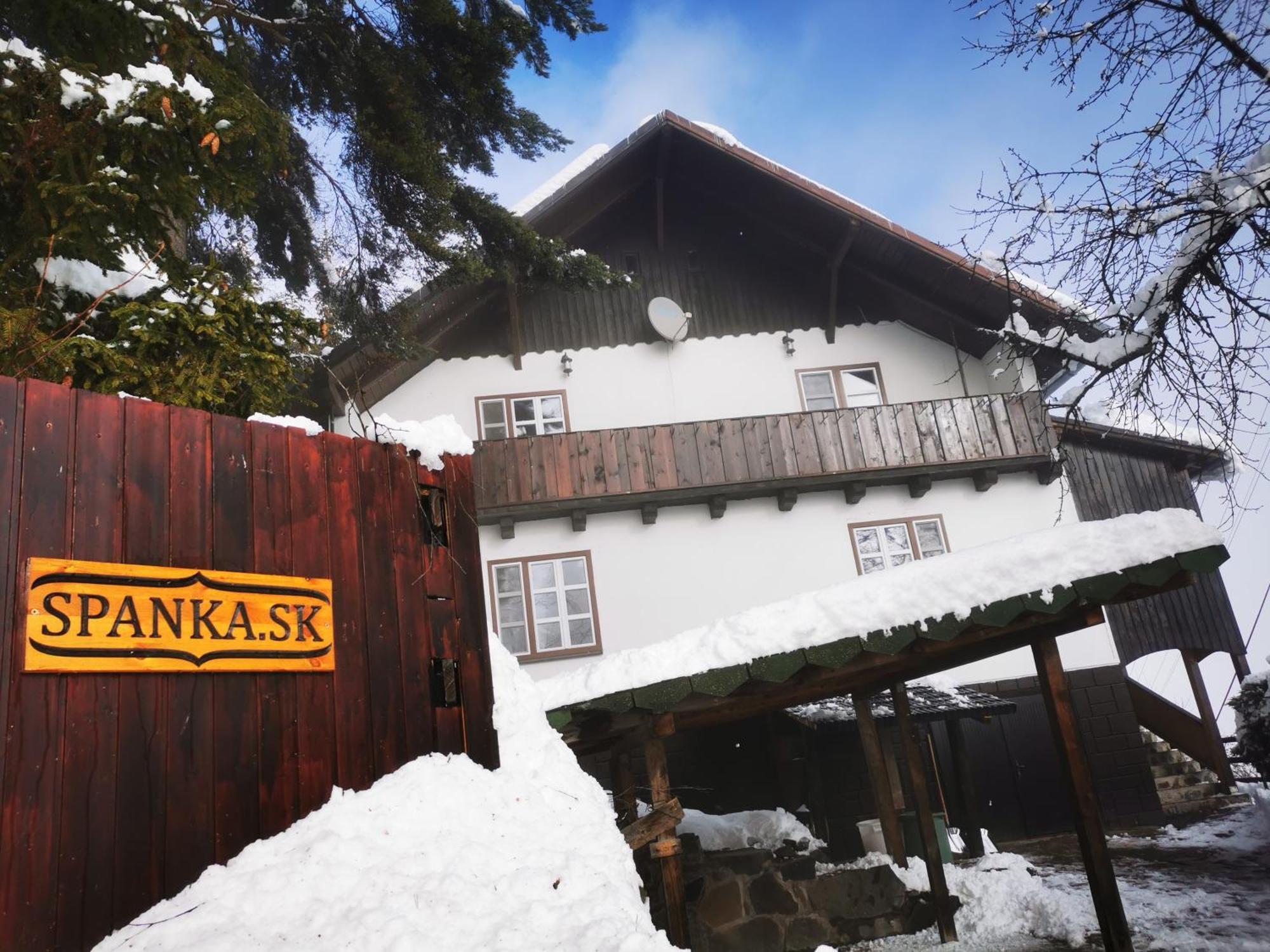 Drevenica Spanka Шпанья-Долина Экстерьер фото